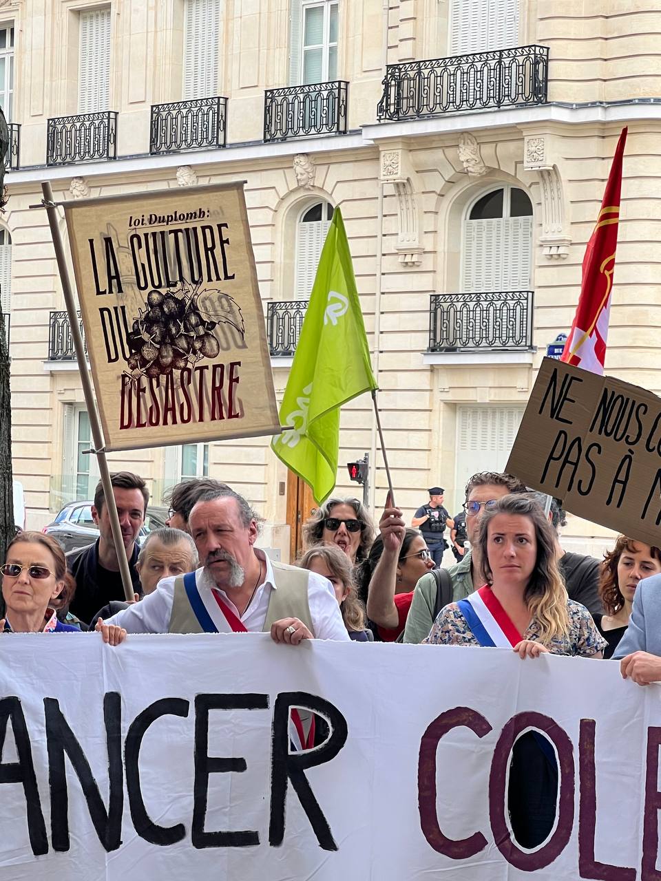 marie_manif_dumplomb_08072025